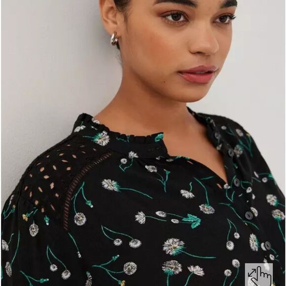 TORRID Crinkle Gauze Button-Front Floral Top size 00/ M-L/10 - Picture 2 of 13